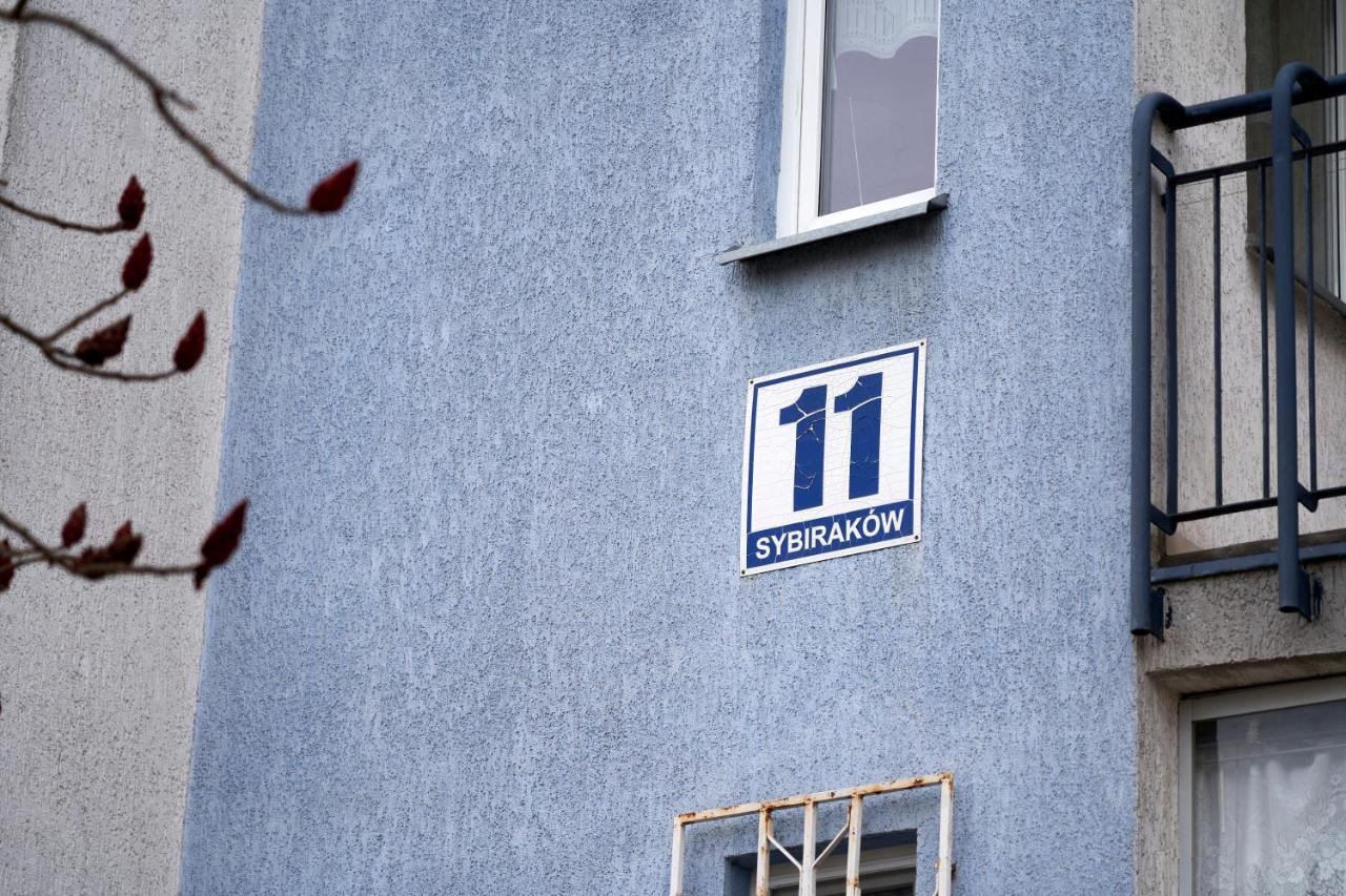 Apartament Sybirakow ビャウィストク エクステリア 写真